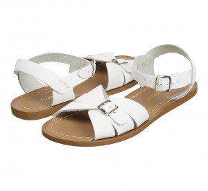 Kids' Salt Water Classic Sandals White | 78ELKBXNZ