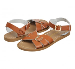 Women's Salt Water Classic Sandals Brown | 54AICGMOB