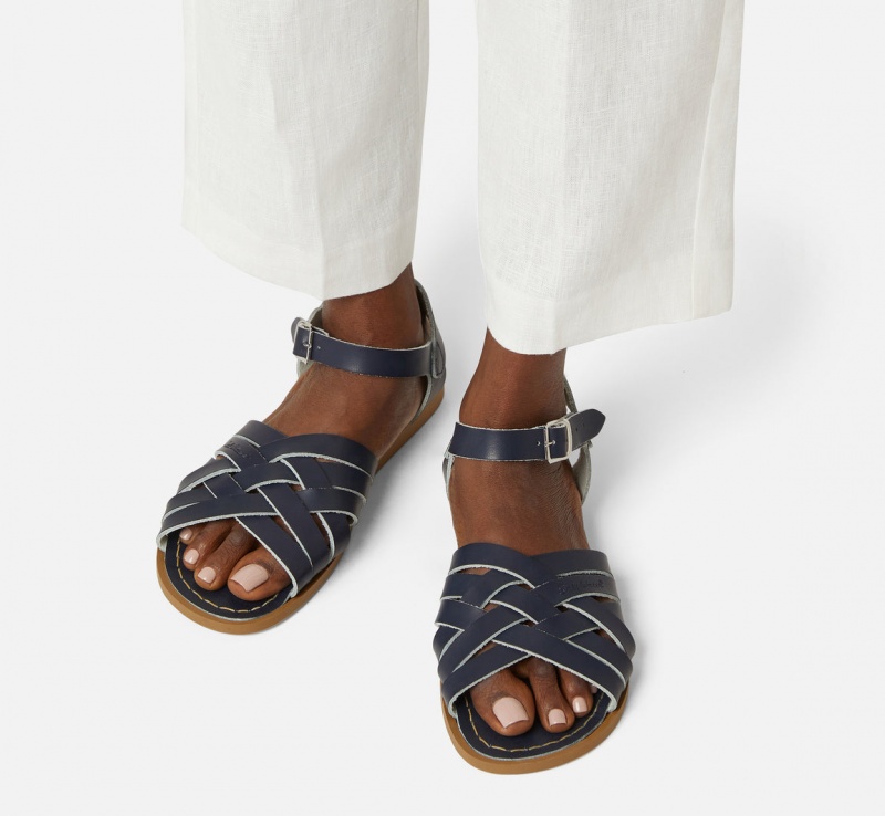 Women's Salt Water Retro Sandals Navy | 89OZLATQN