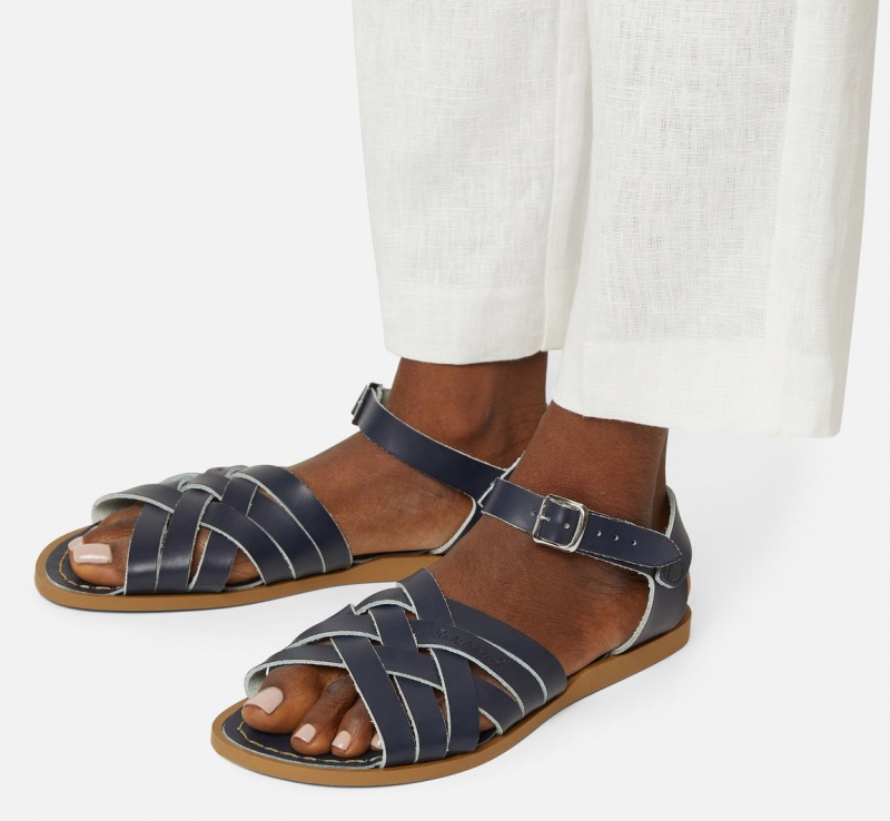 Women's Salt Water Retro Sandals Navy | 89OZLATQN