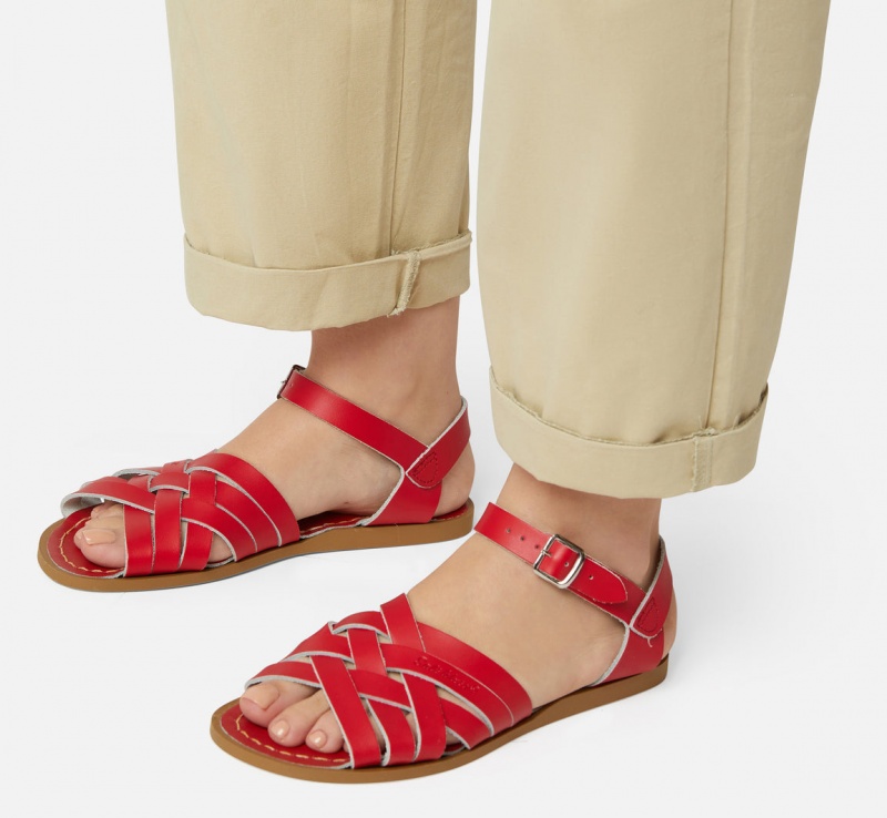 Women's Salt Water Retro Sandals Red | 60NHWXFLI