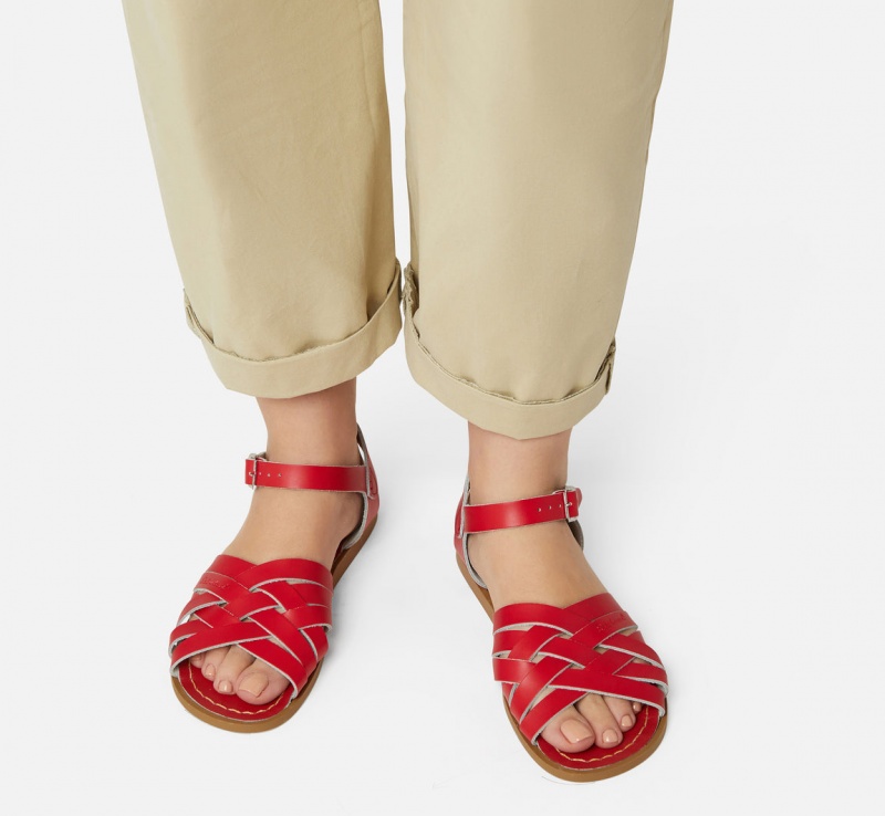 Women's Salt Water Retro Sandals Red | 60NHWXFLI